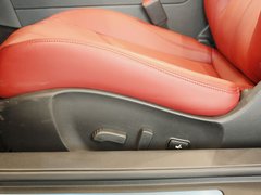 2010款 G37 3.7L 自动 硬顶敞篷红木饰版