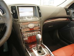 2010款 G37 3.7L 自动 硬顶敞篷红木饰版