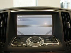 2010款 G37 3.7L 自动 硬顶敞篷红木饰版