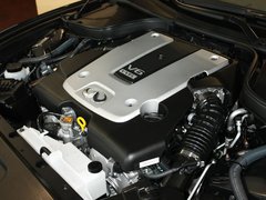 2010款 G37 3.7L 自动 硬顶敞篷红木饰版