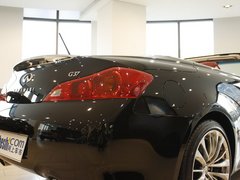 2010款 G37 3.7L 自动 硬顶敞篷红木饰版