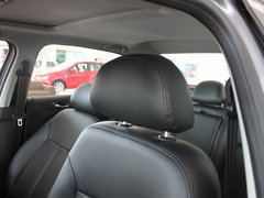 2011款 1.6L 手动 品雅版