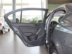 2011款 1.6L 手动 品雅版