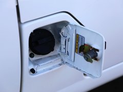 2010款 1.0 手动 新动力豪华型