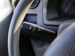 2010款 1.0 手动 新动力豪华型