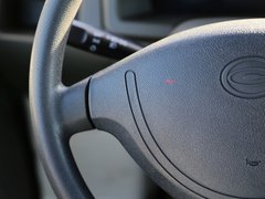 2010款 1.0 手动 新动力豪华型
