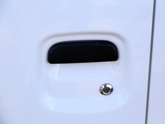 2010款 1.0 手动 新动力豪华型