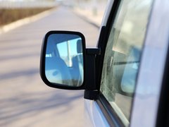 2010款 1.0 手动 新动力豪华型