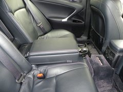 2011款 250 2.5 自动 炫动版