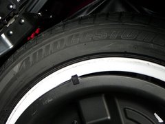 2011款 250 2.5 自动 炫动版