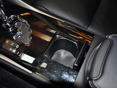 2011款 250 2.5 自动 炫动版