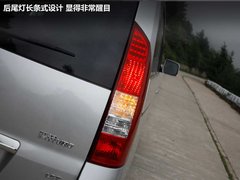 2011款 2.0 手动 舒适型 7座