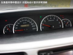 2011款 2.0 手动 舒适型 7座