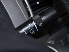 2010款 1.5L CVT 豪华型