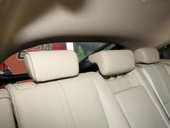 2011款 3.5L 自动 尊贵版 5座