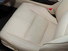 2011款 3.5L 自动 尊贵版 5座