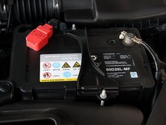 2011款 3.5L 自动 尊贵版 5座