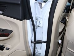2011款 3.5L 自动 尊贵版 5座