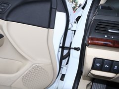 2011款 3.5L 自动 尊贵版 5座