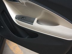 2012款 1.4L 自动 
