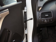 2012款 1.4L 自动 