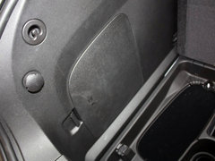 2012款 1.4L 自动 