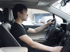 2012款 1.4L 自动 