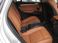 宝马(进口)  X6 xDrive35i 第二排座椅45度视角