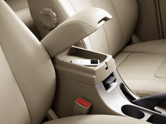 2010款 1.8L CVT 尊贵型