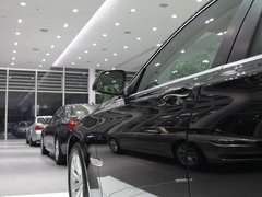 2010款 740Li 豪华型