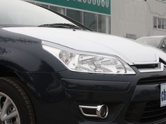 2011款 两厢 1.6 自动 炫雅型