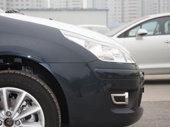 2011款 两厢 1.6 自动 炫雅型