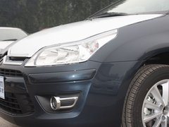 2011款 两厢 1.6 自动 炫雅型