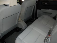 2011款 两厢 1.6 自动 炫雅型
