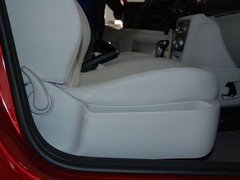 2011款 两厢 1.6 自动 炫雅型