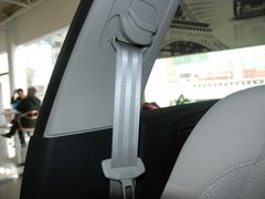2011款 两厢 1.6 自动 炫雅型