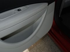 2011款 两厢 1.6 自动 炫雅型