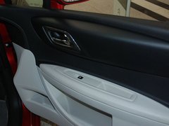 2011款 两厢 1.6 自动 炫雅型