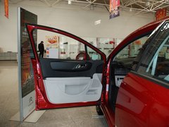 2011款 两厢 1.6 自动 炫雅型