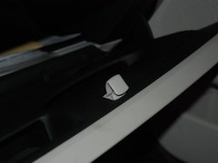 2011款 两厢 1.6 自动 炫雅型