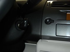 2011款 两厢 1.6 自动 炫雅型