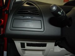 2011款 两厢 1.6 自动 炫雅型