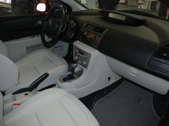 2011款 两厢 1.6 自动 炫雅型