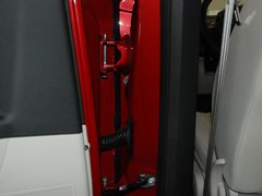 2011款 两厢 1.6 自动 炫雅型