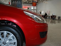 2011款 两厢 1.6 自动 炫雅型