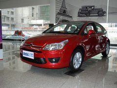 2011款 两厢 1.6 自动 炫雅型