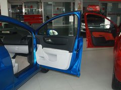 2011款 两厢 1.6 手动 悦雅型
