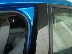 2011款 两厢 1.6 手动 悦雅型