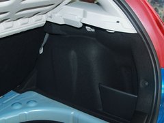 2011款 两厢 1.6 手动 悦雅型