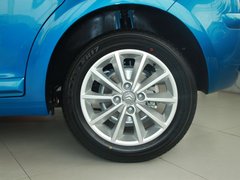 2011款 两厢 1.6 手动 悦雅型